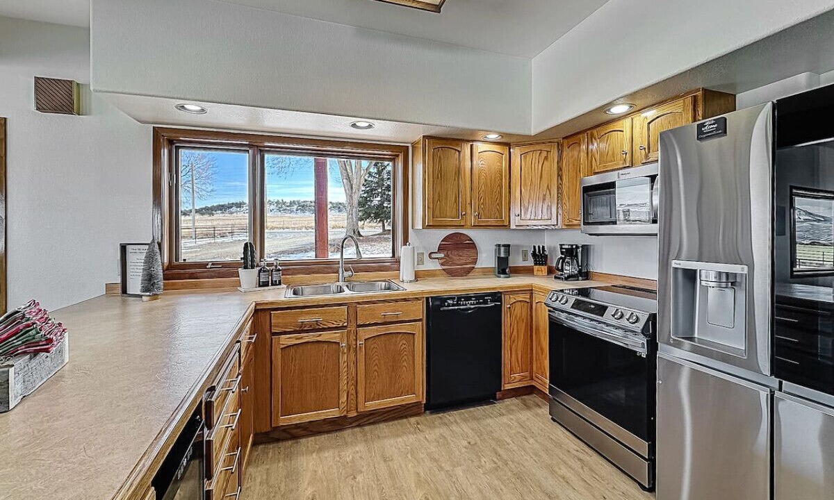 Photo of Kitchen in Lazear