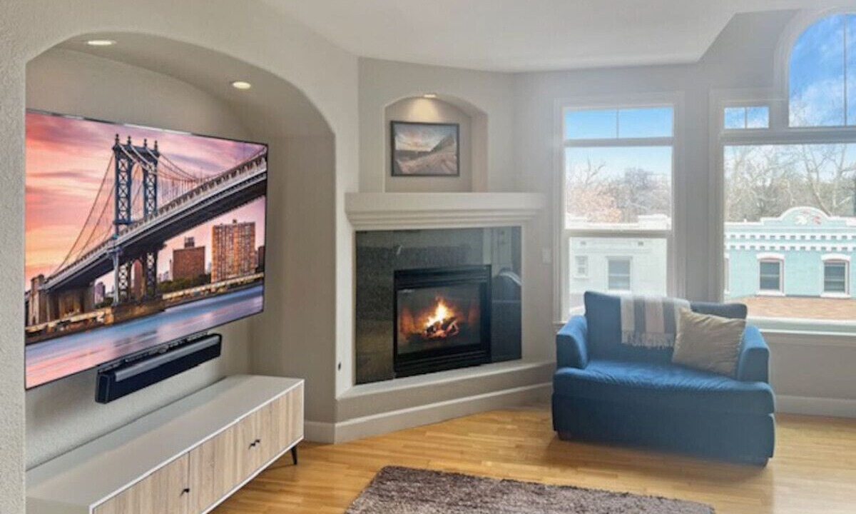 Photo of Livingroom in Uptown