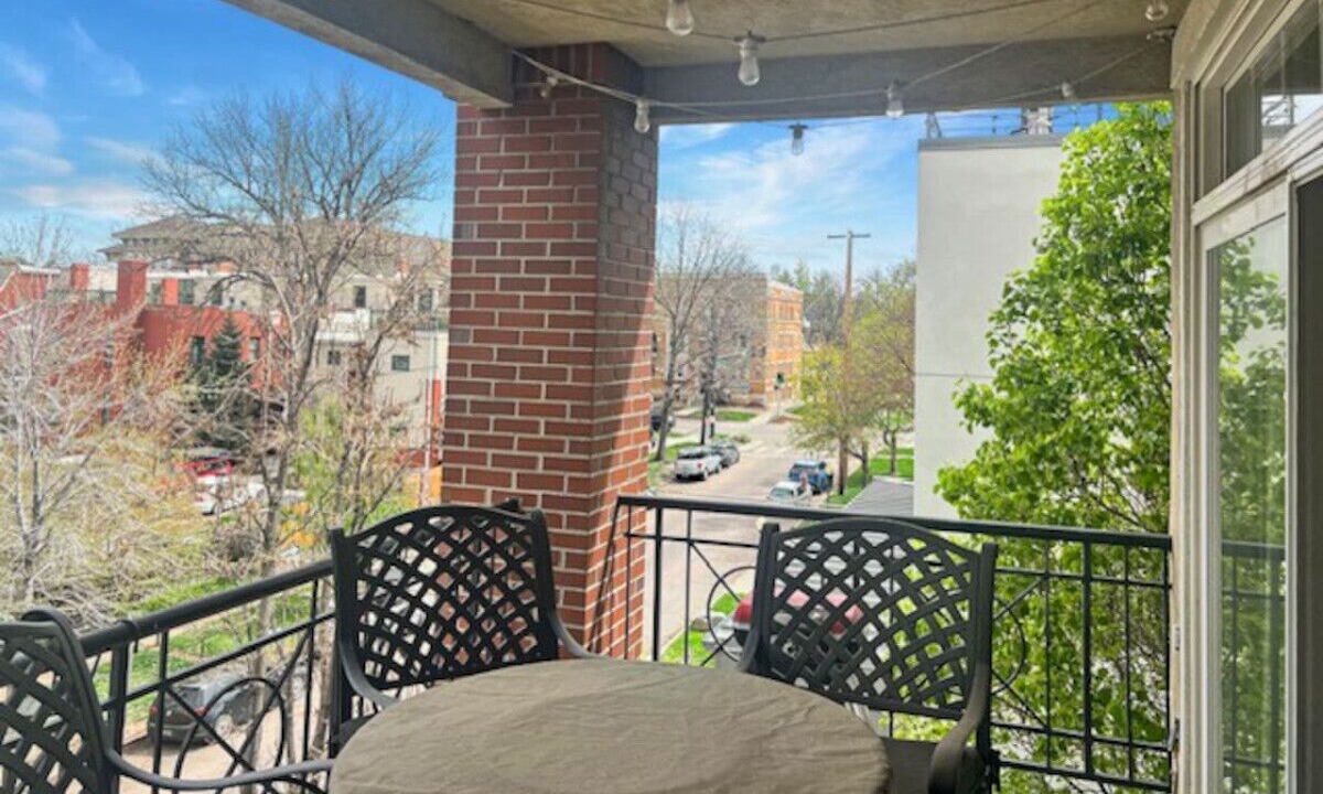 Photo of Outdoor in Uptown