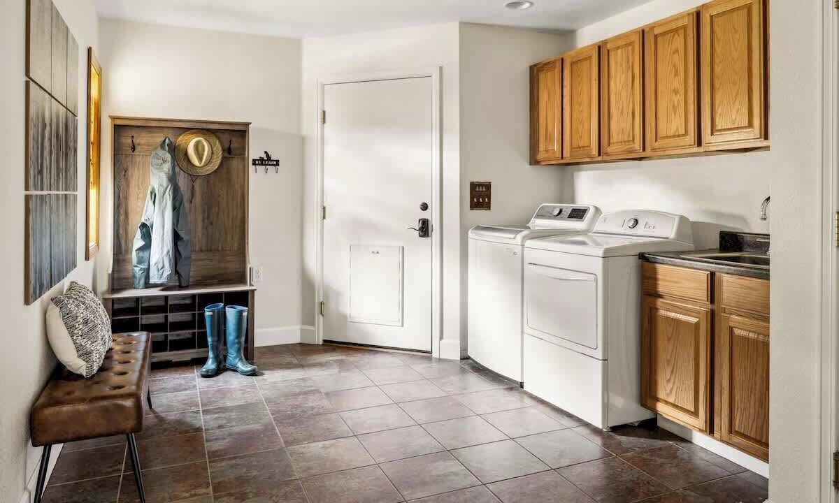 Photo of Bedroom in Evergreen