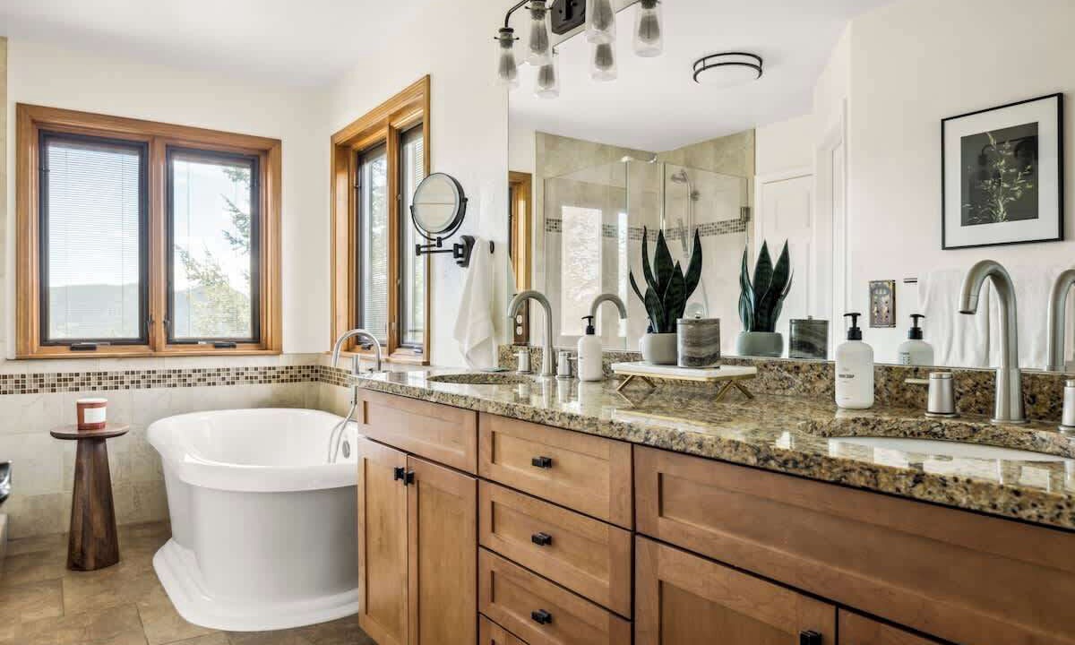 Photo of Bathroom in Evergreen