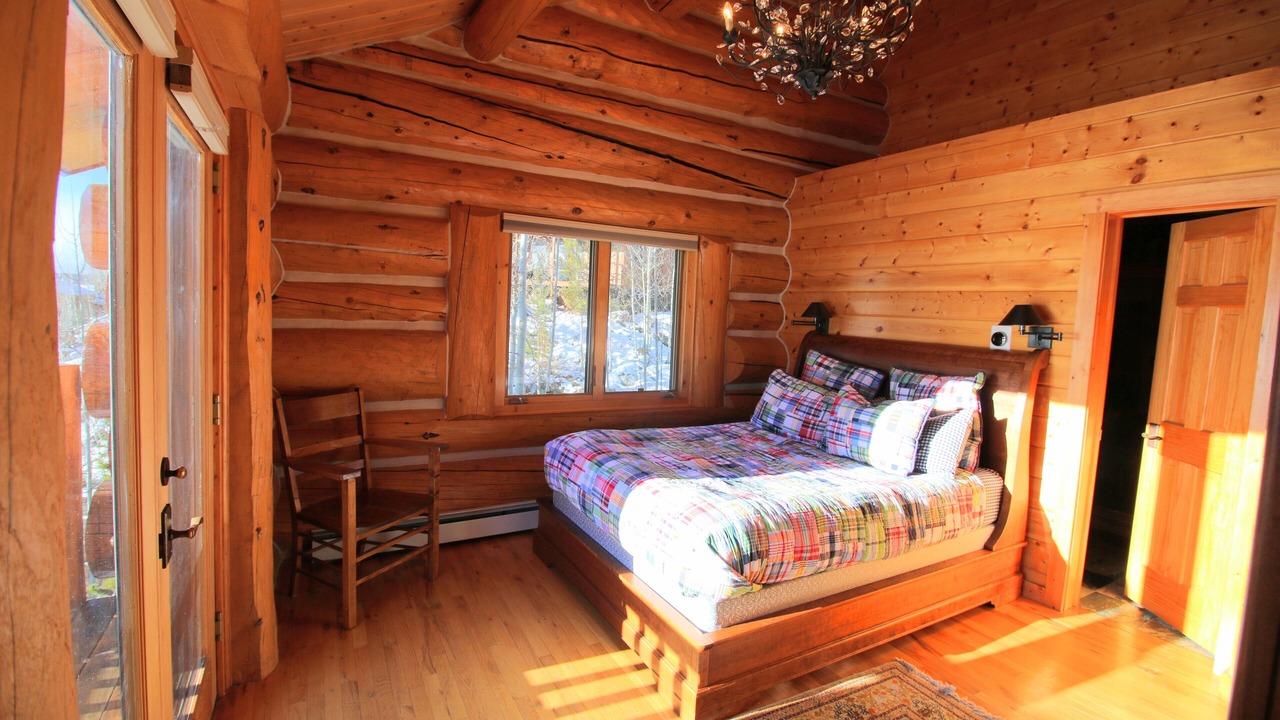 Photo of Bedroom in Grand Lake
