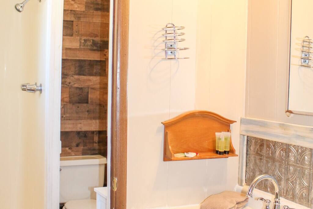 Photo of Bathroom in Howard