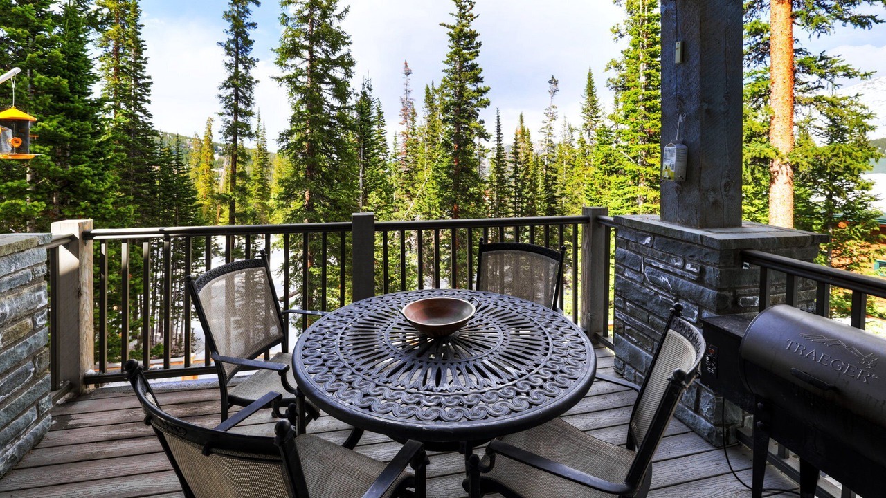 Photo of Outdoor in Quandary Village