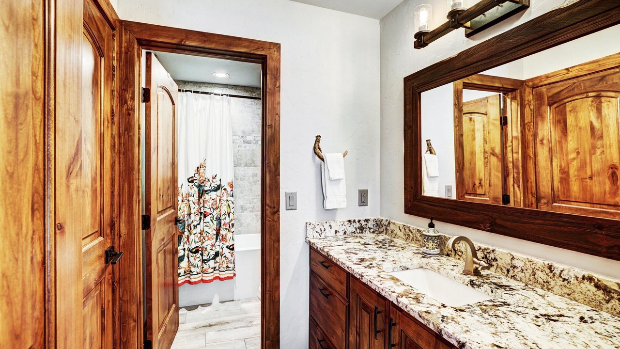 Photo of Bathroom in Quandary Village