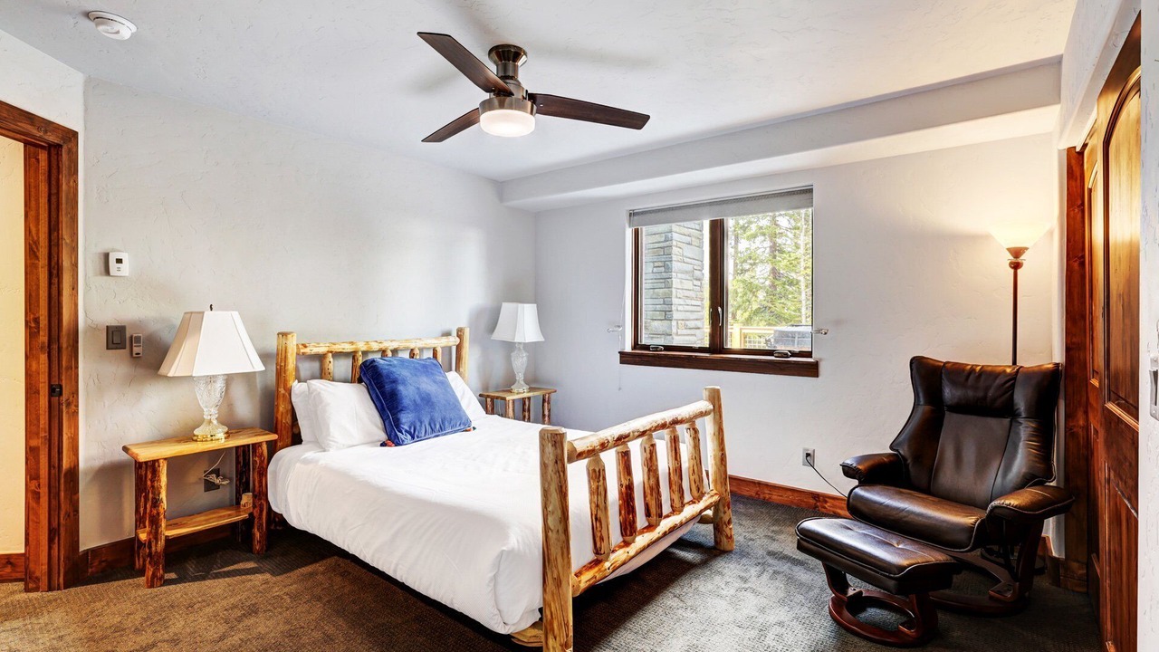 Photo of Bedroom in Quandary Village