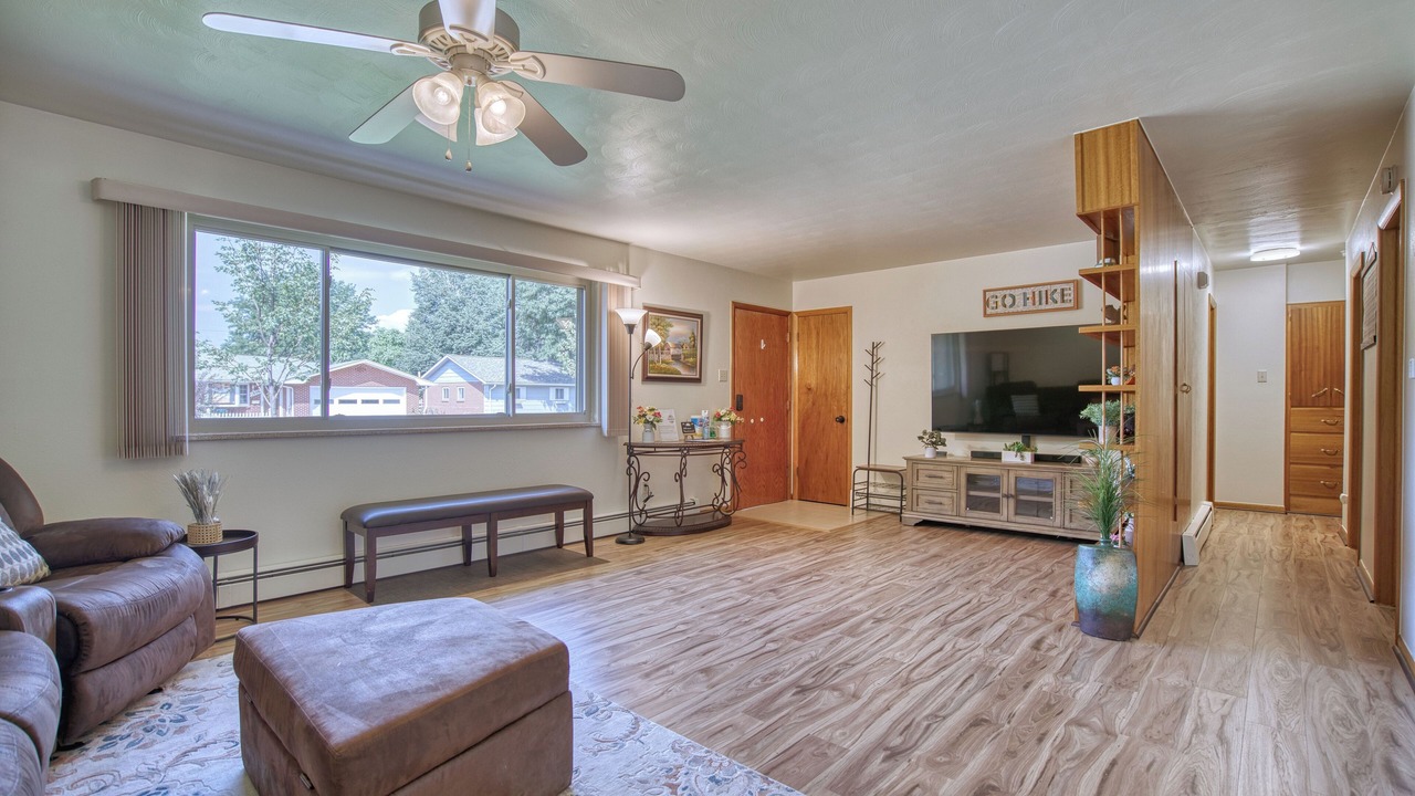 Photo of Livingroom in Longmont