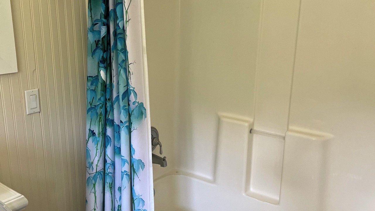 Photo of Bathroom in Indian Hills