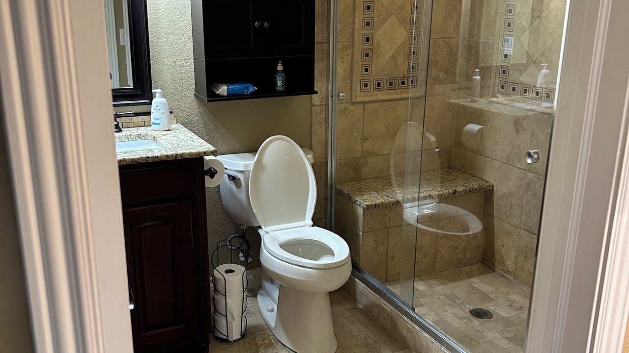 Photo of Bathroom in Stetson Hills