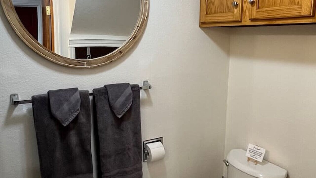 Photo of Bathroom in Lazear