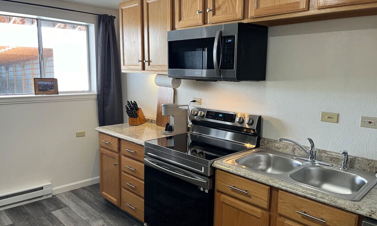 Photo of Kitchen in Lazear