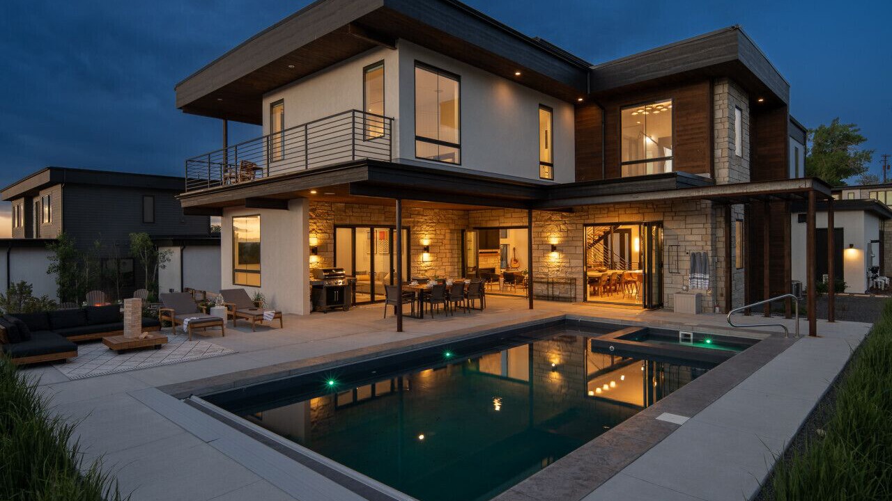 Photo of Outdoor in Applewood Villages