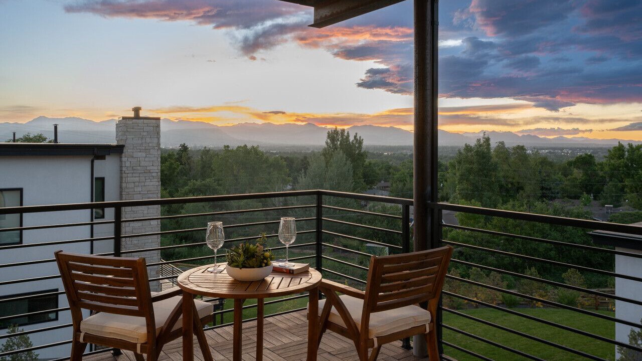 Photo of Patio Balcony in Applewood Villages