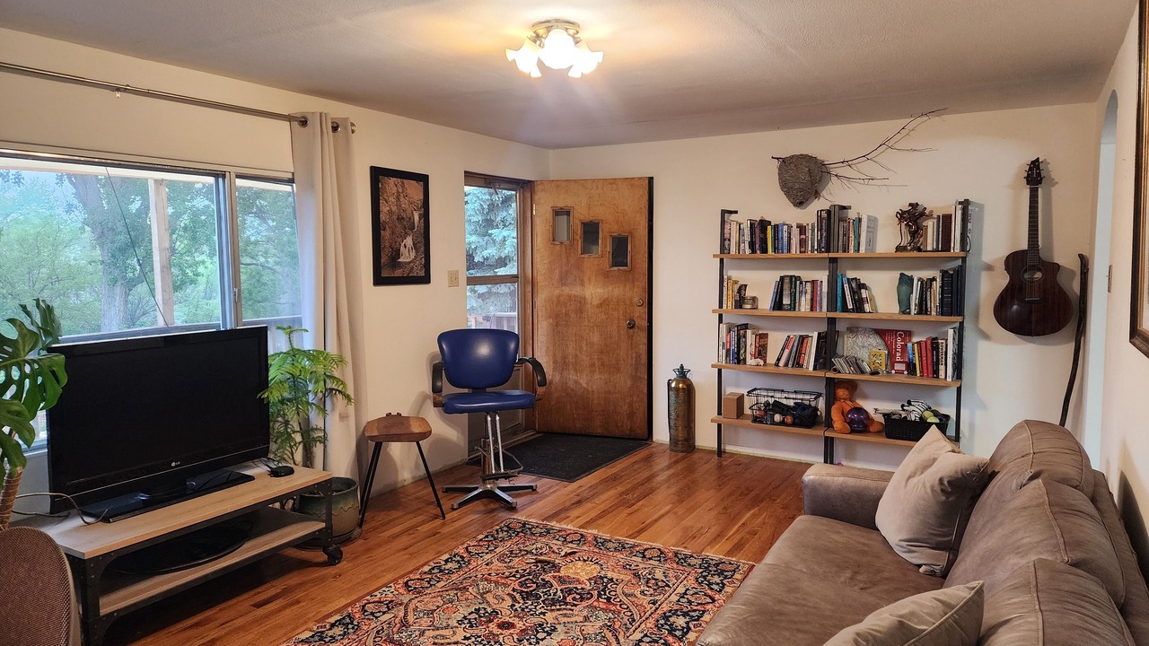 Photo of Livingroom in Nucla