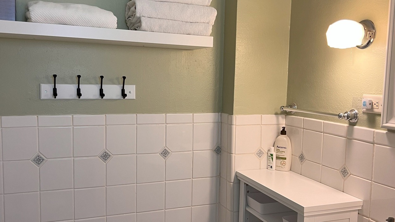 Photo of Bathroom in University Park