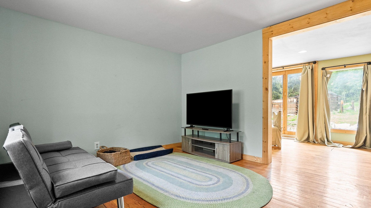 Photo of Livingroom in Leadville North