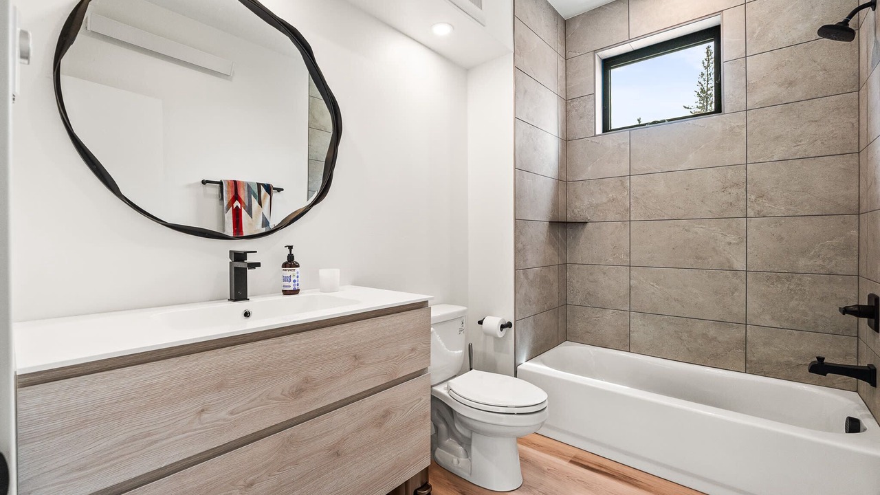 Photo of Bathroom in Twin Lakes