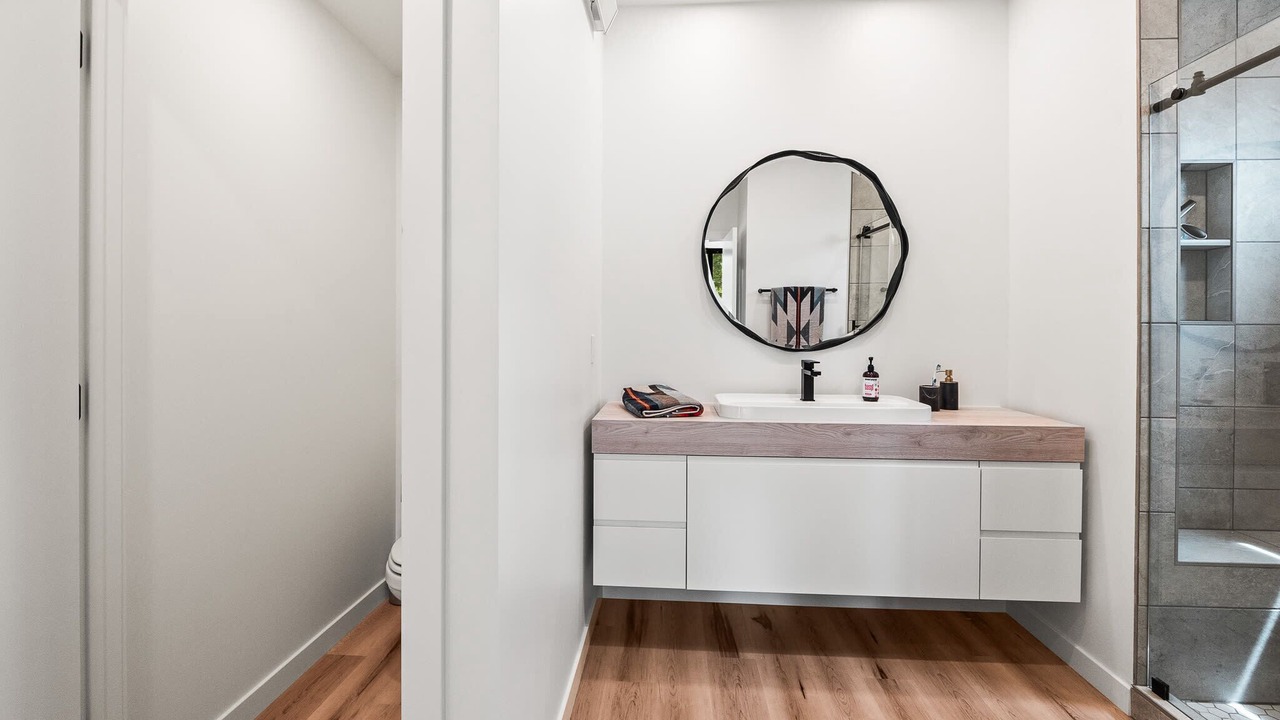 Photo of Bathroom in Twin Lakes