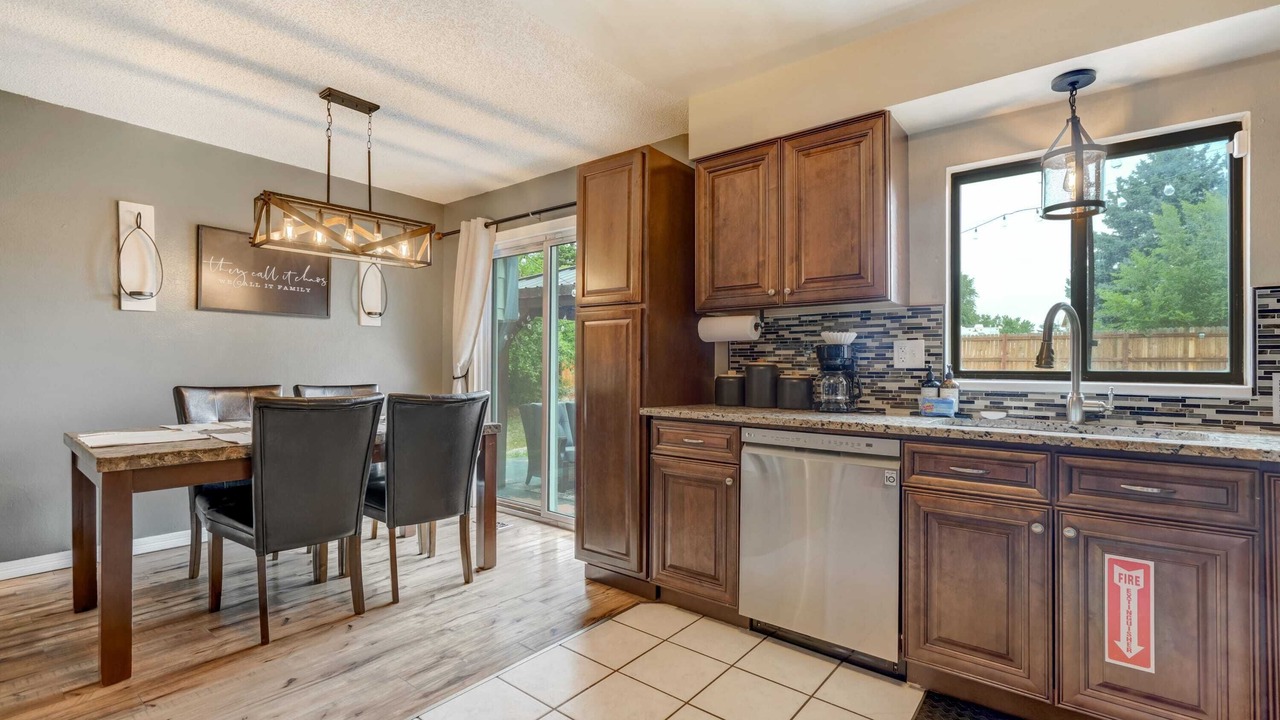 Photo of Kitchen in Security-Widefield