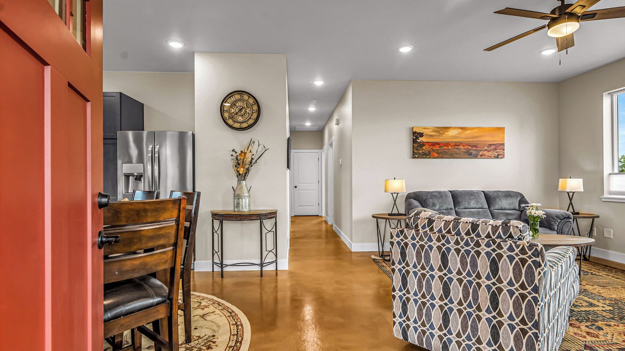Photo of Livingroom in Fruita