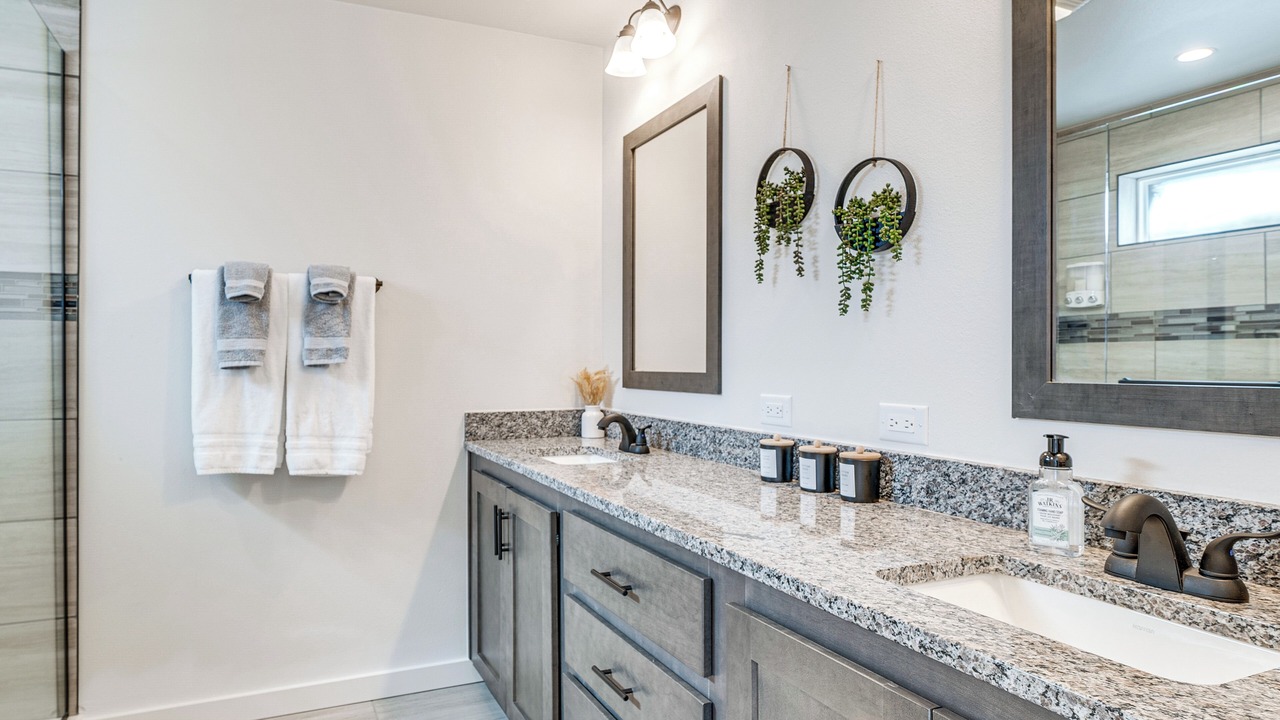 Photo of Bathroom in Fraser
