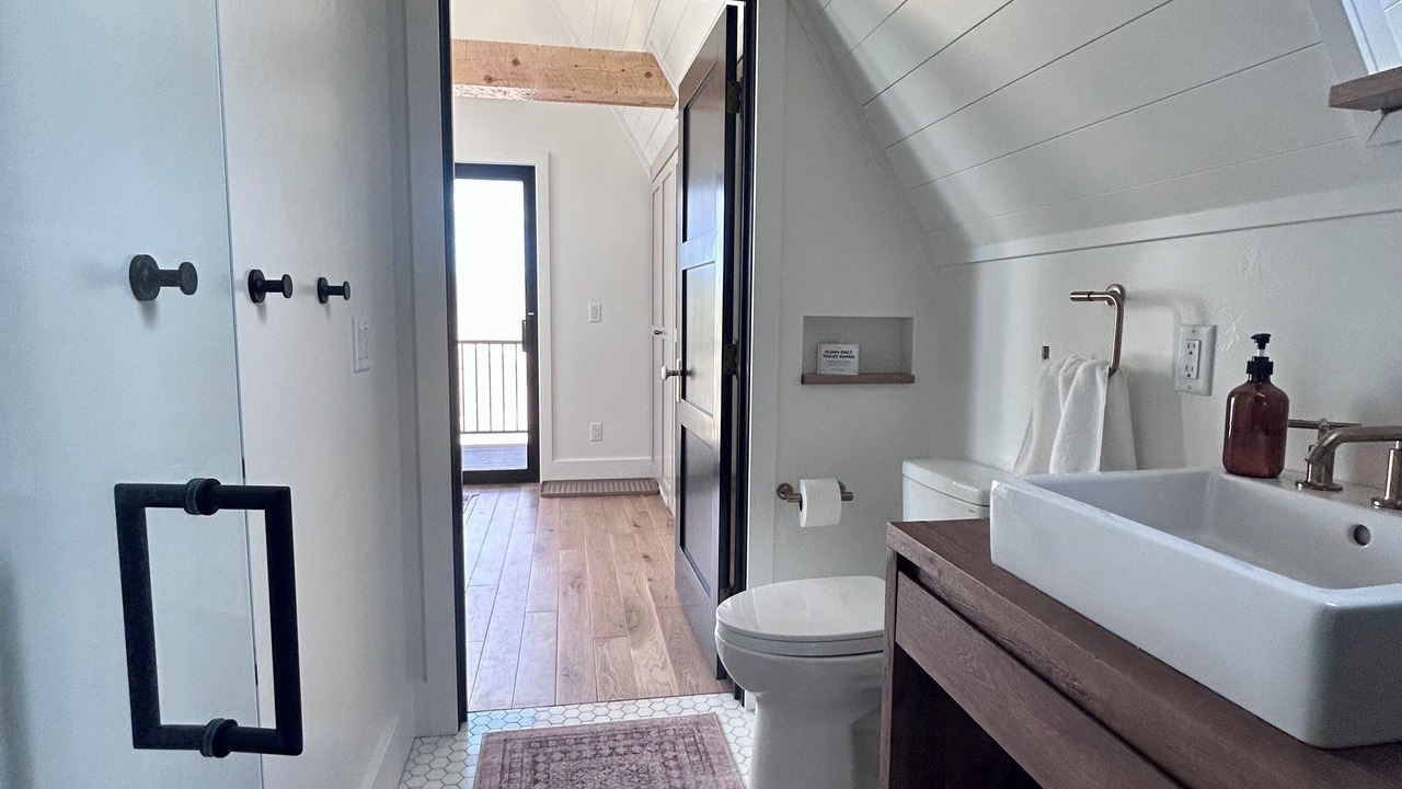 Photo of Bathroom in Westcliffe