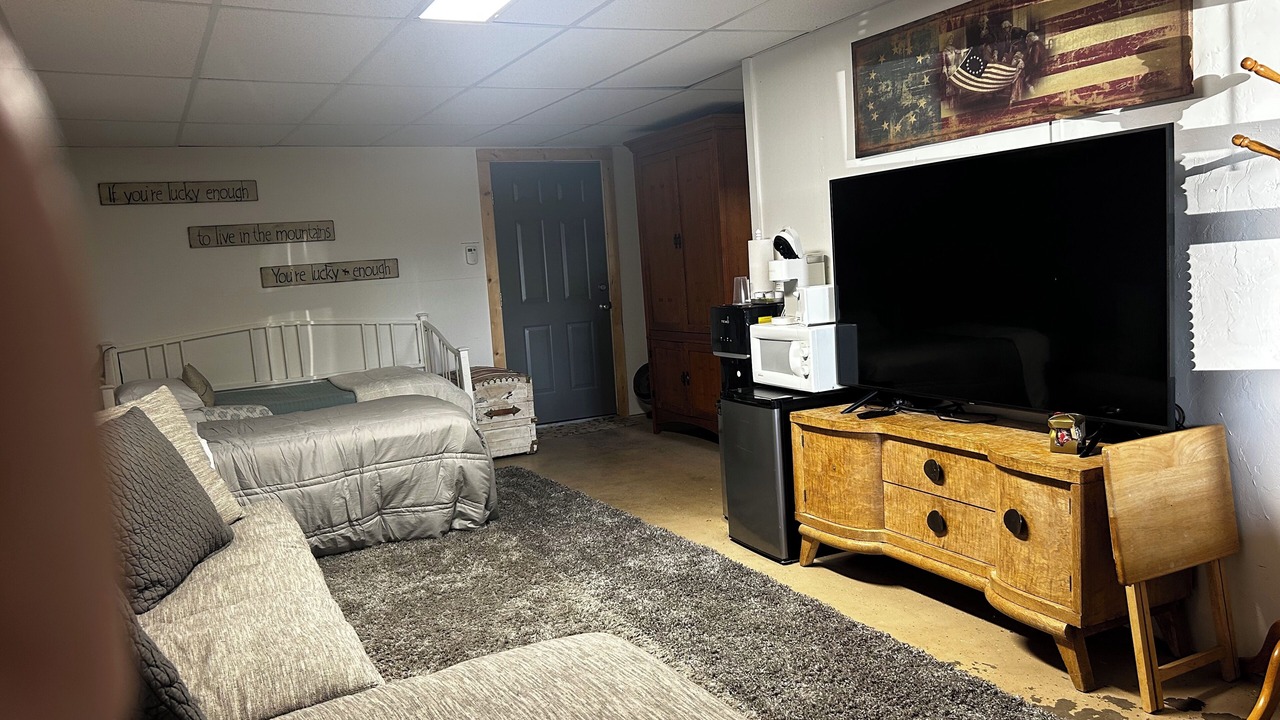 Photo of Bedroom in Meeker