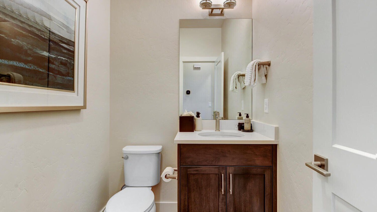Photo of Bathroom in Rendezvous