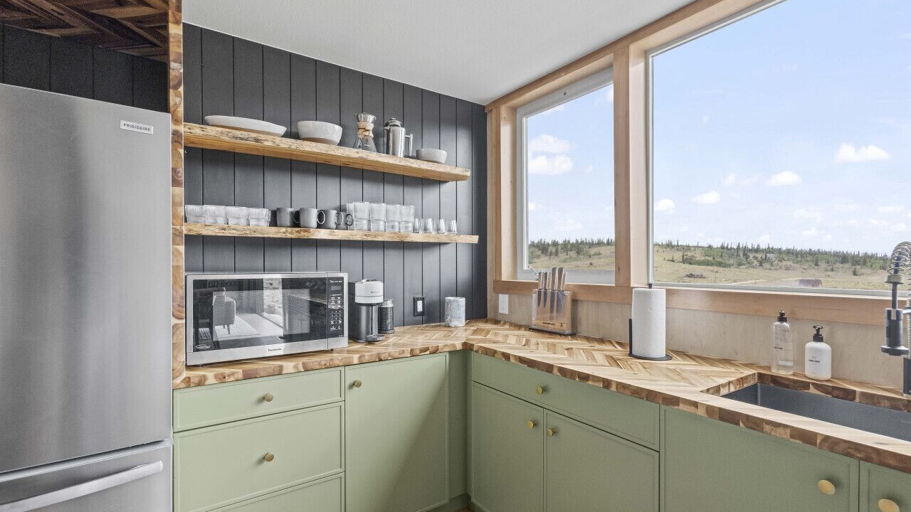 Photo of Kitchen in Indian Mountain