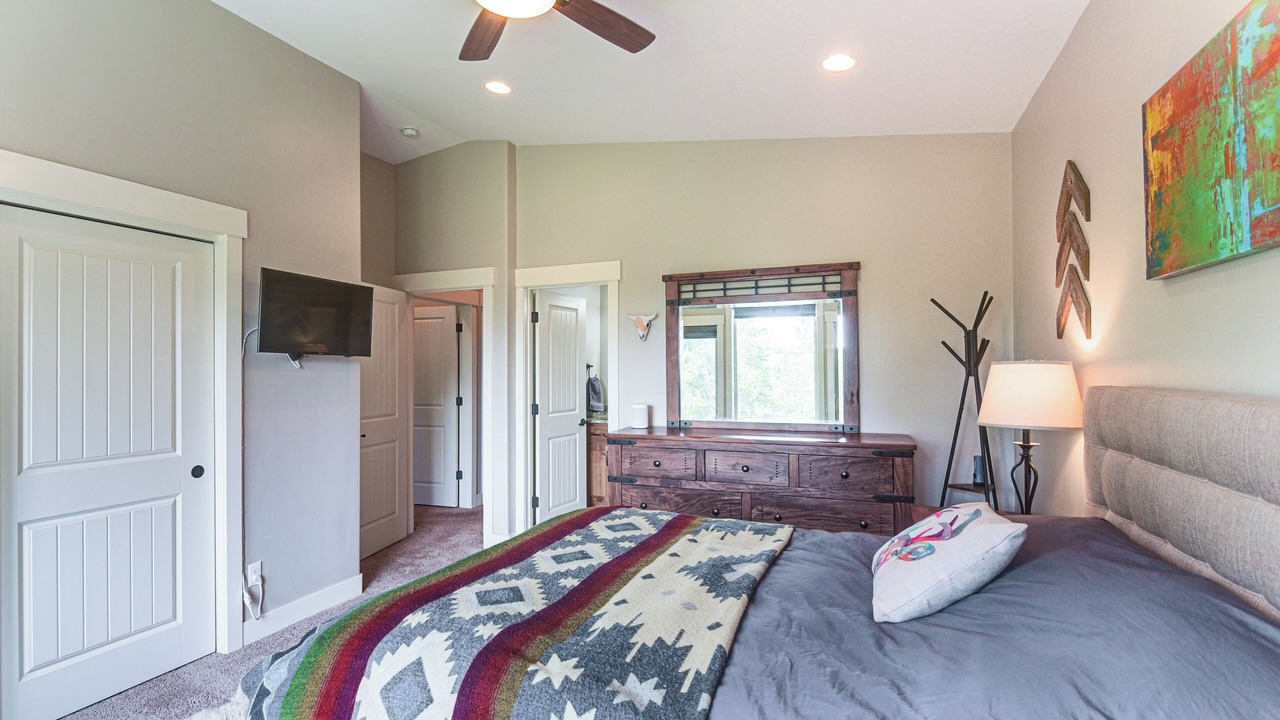 Photo of Bedroom in Rendezvous