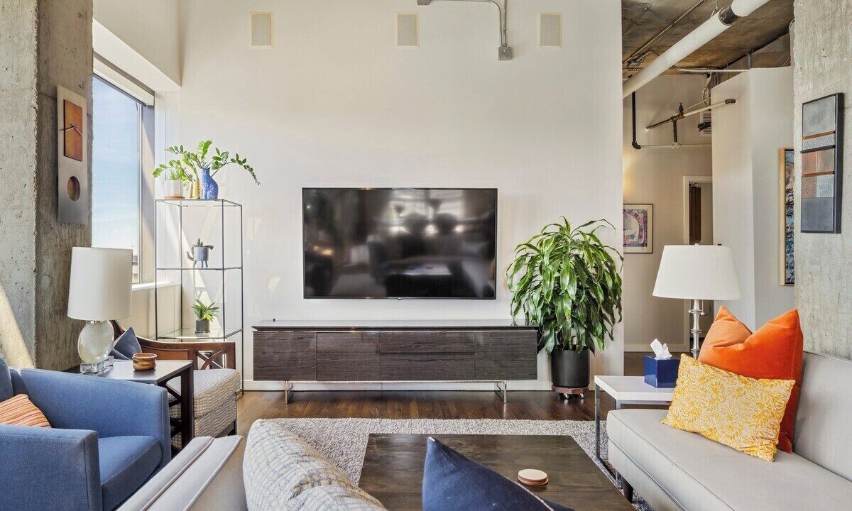 Photo of Livingroom in Ballpark