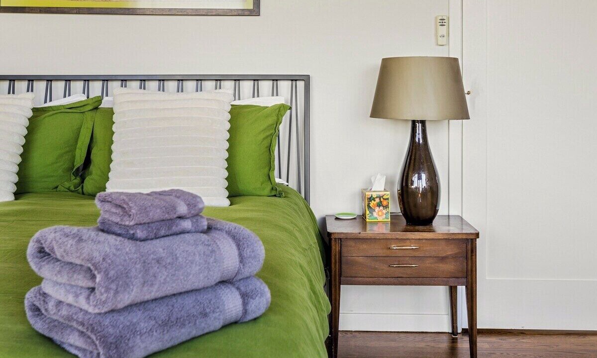 Photo of Bedroom in Ballpark