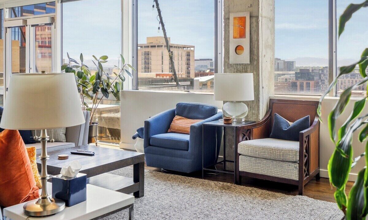Photo of Livingroom in Ballpark