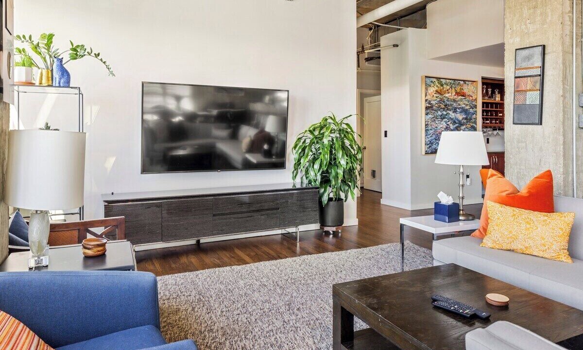 Photo of Livingroom in Ballpark