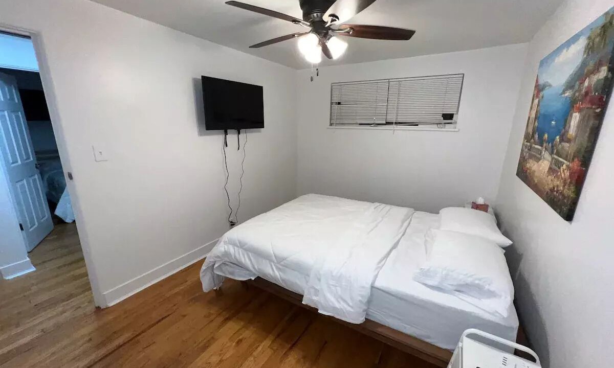Photo of Bedroom in Northeast Park Hill