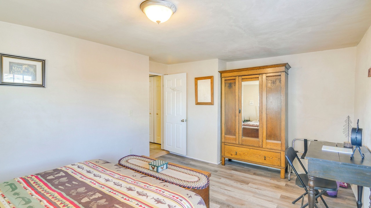 Photo of Bedroom in Del Norte