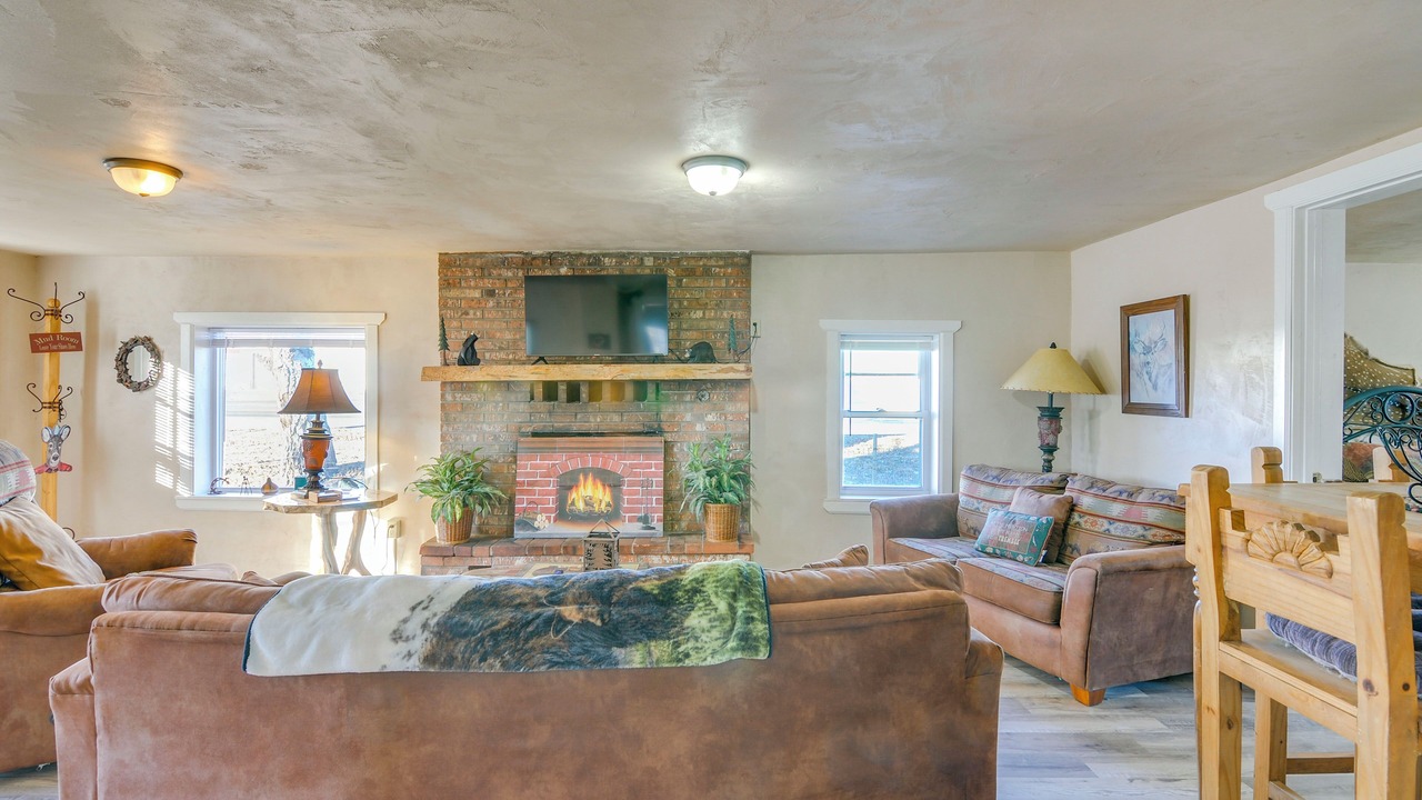 Photo of Livingroom in Del Norte