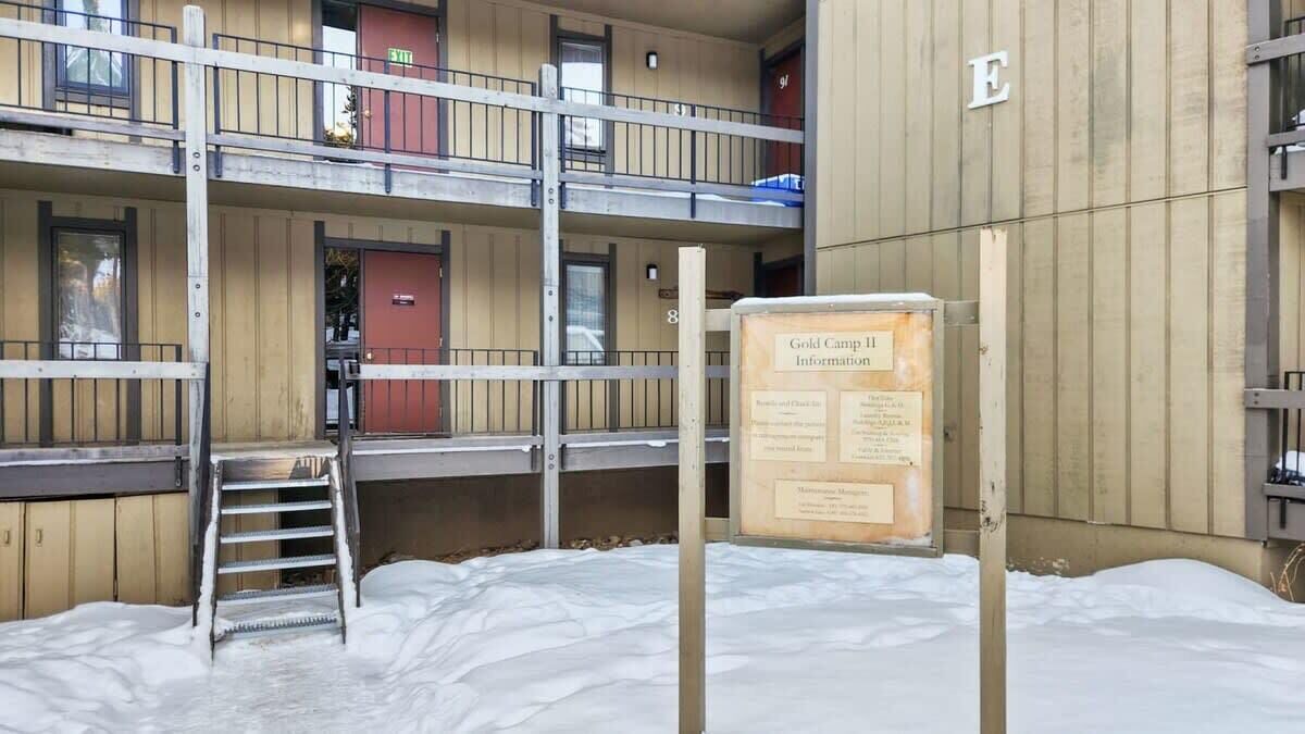 Photo of Outdoor in Peak 8