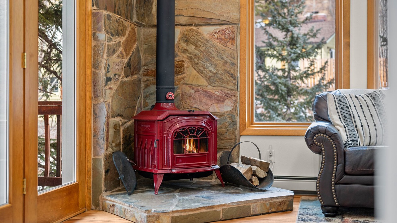 Photo of Livingroom in Downieville-Lawson-Dumont