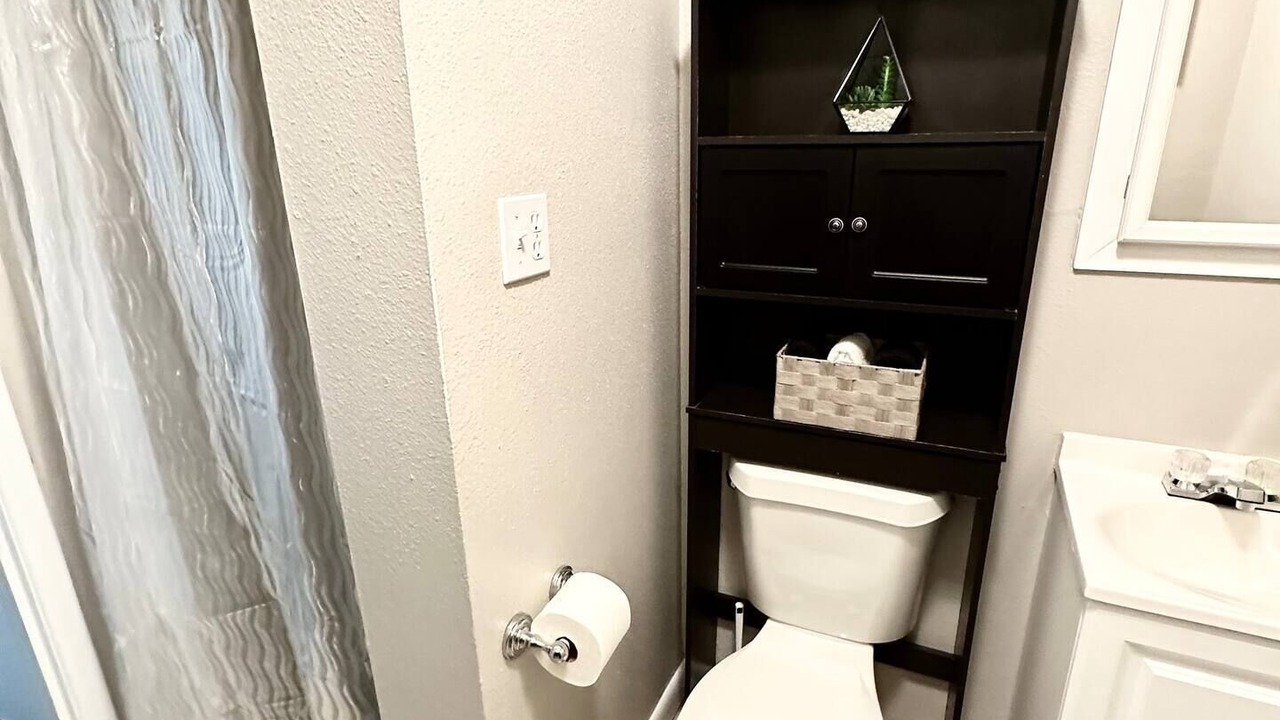 Photo of Bathroom in Twin Lakes