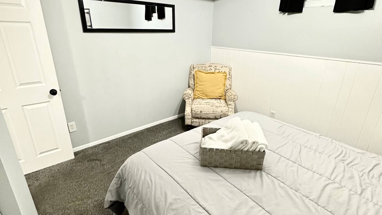 Photo of Bedroom in Twin Lakes