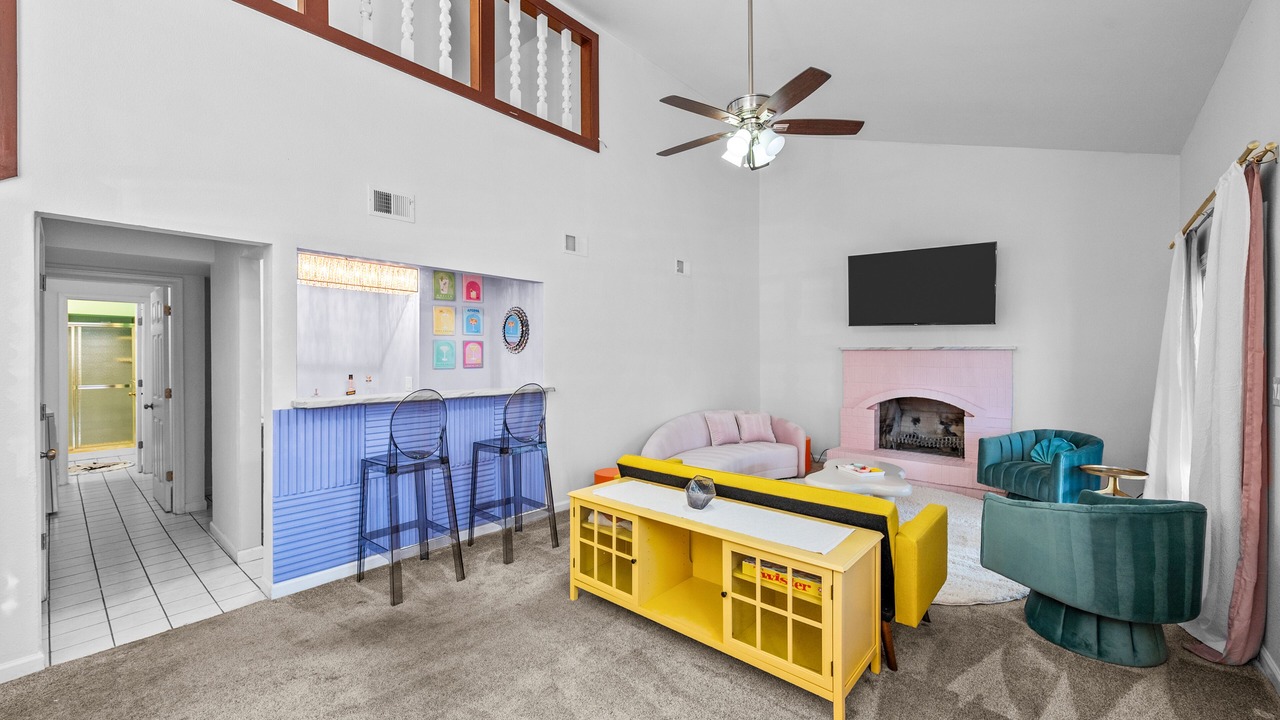 Photo of Livingroom in South Westminster