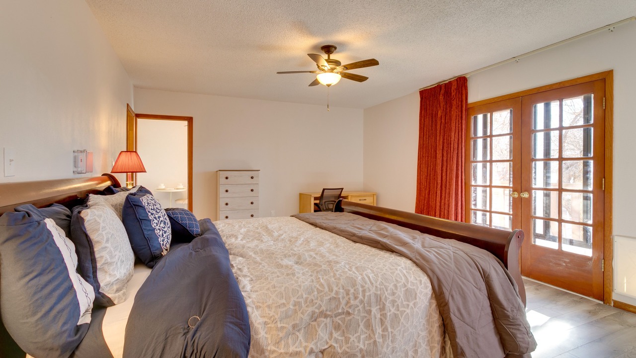 Photo of Bedroom in Aurora