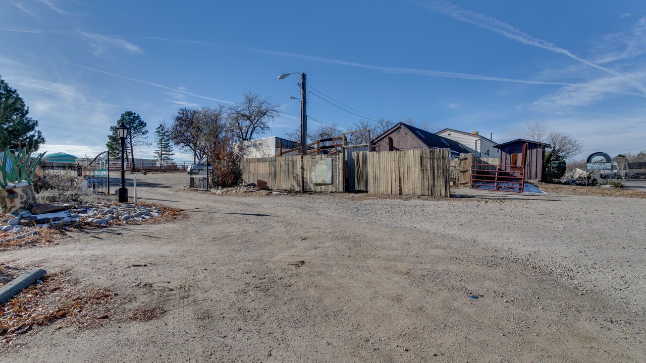 Photo of Others in Aurora