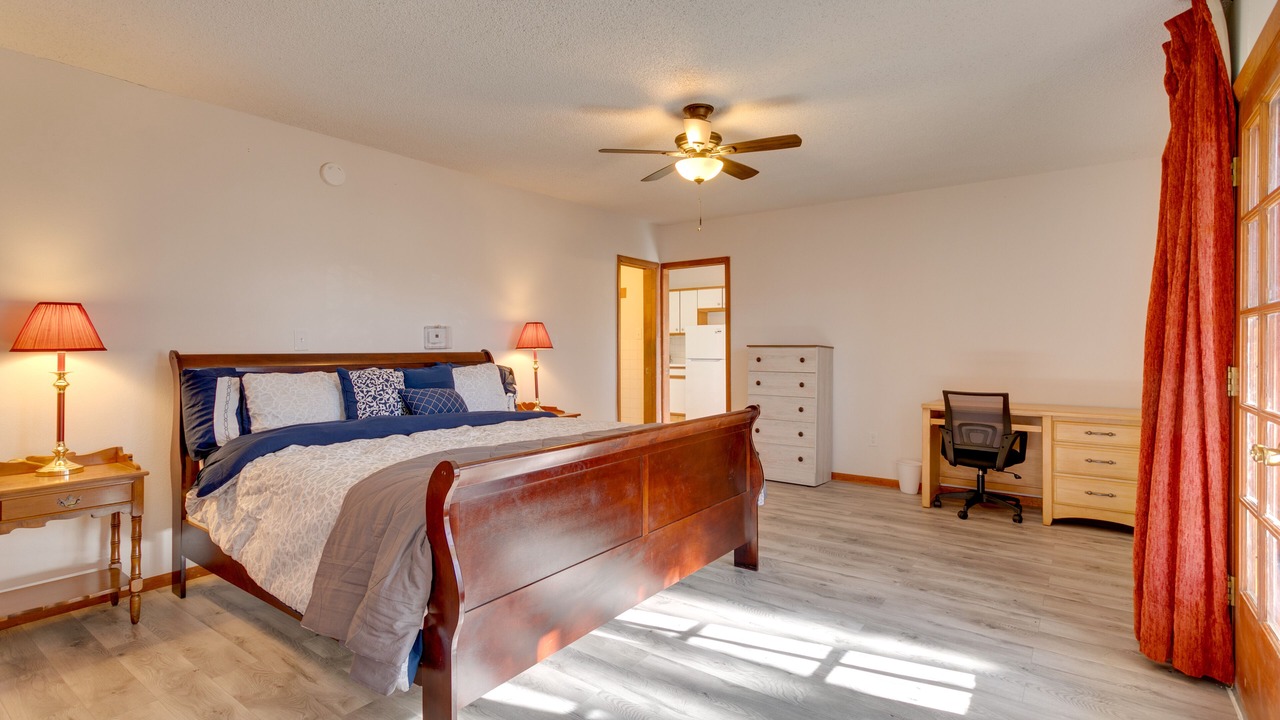 Photo of Bedroom in Aurora