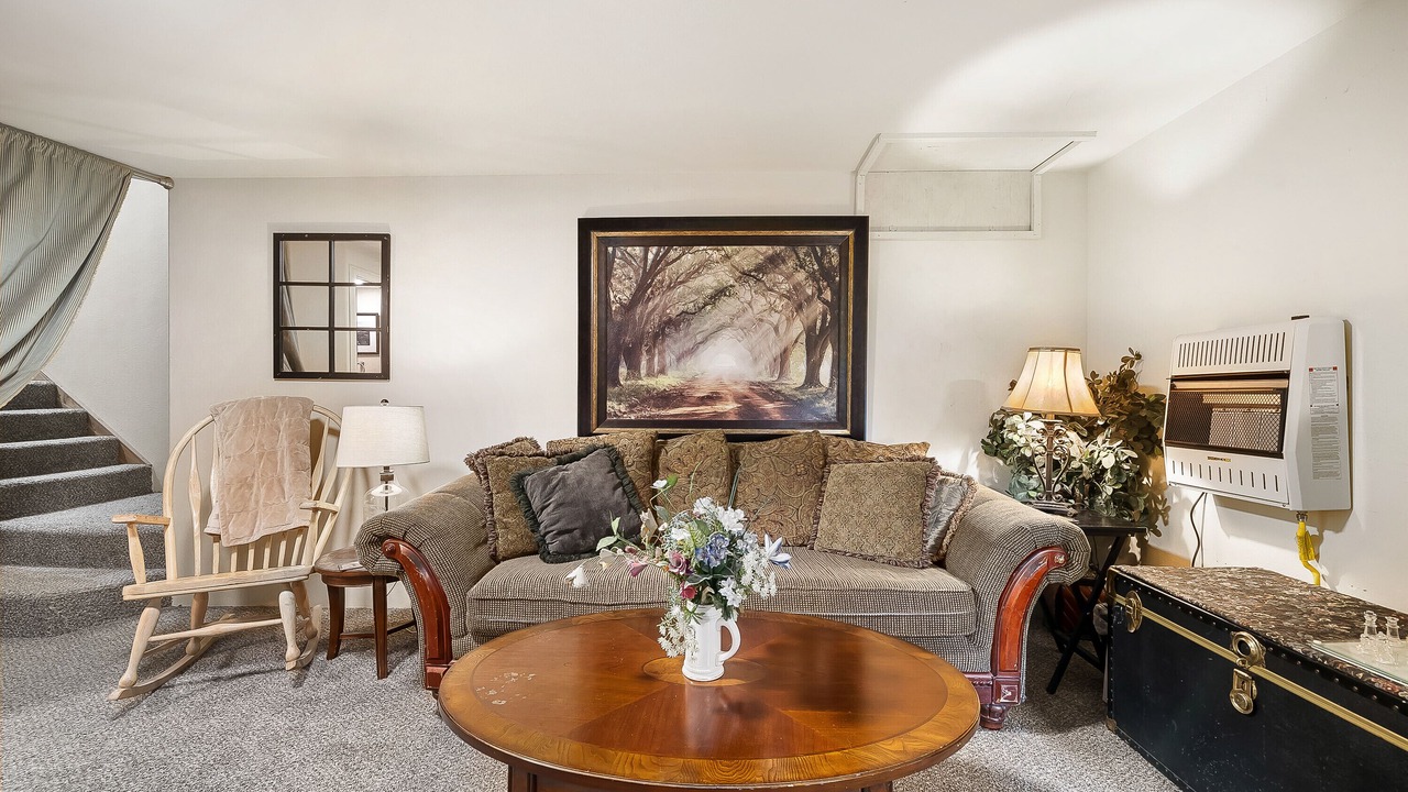 Photo of Livingroom in Idaho Springs