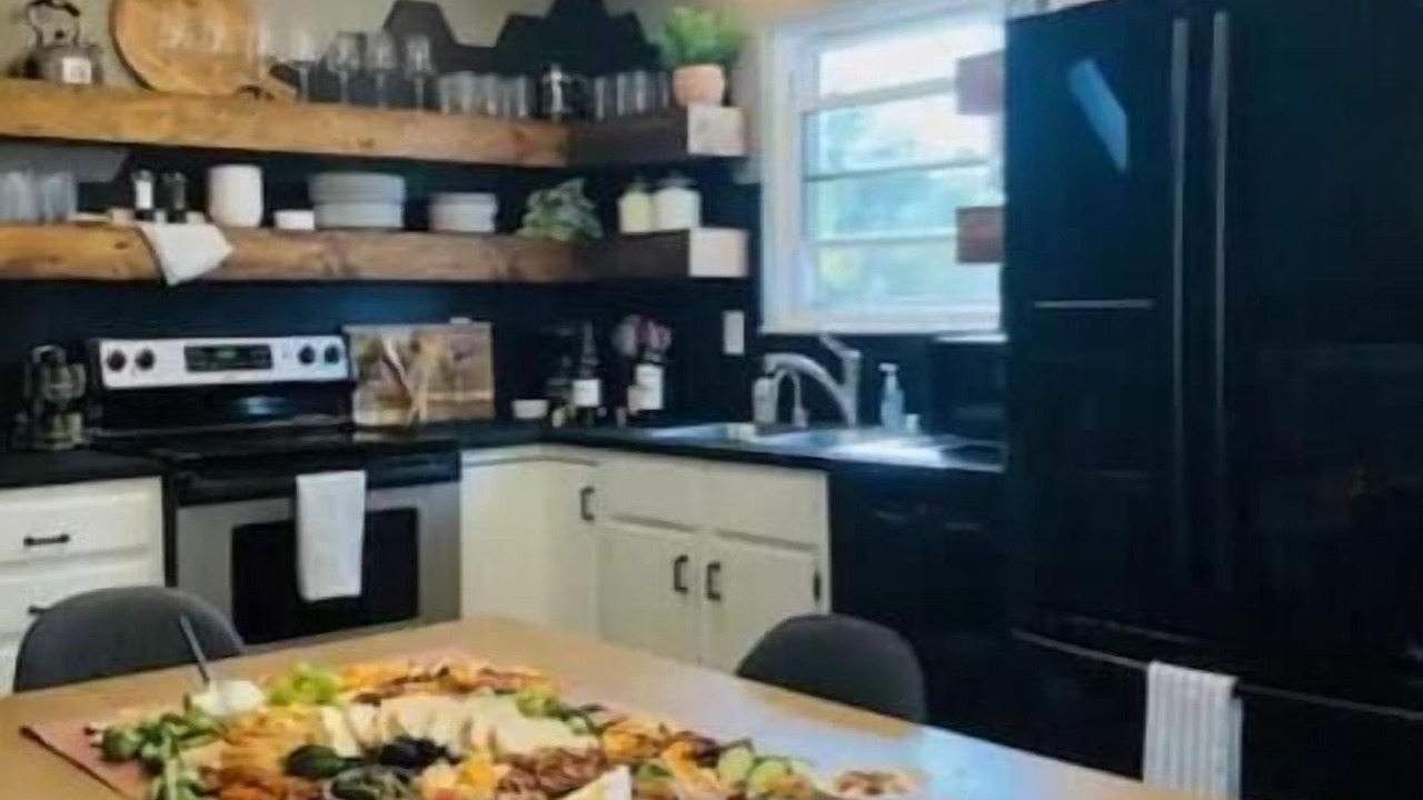 Photo of Kitchen in Monument