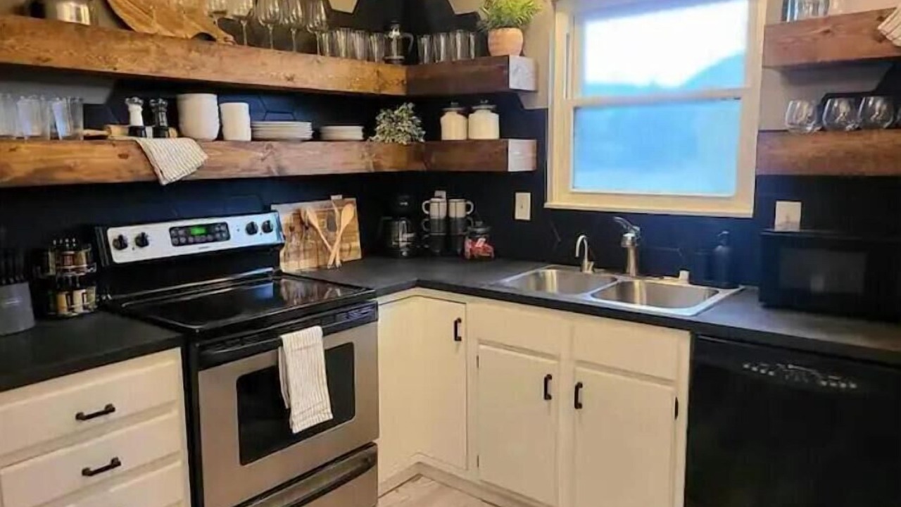 Photo of Kitchen in Monument