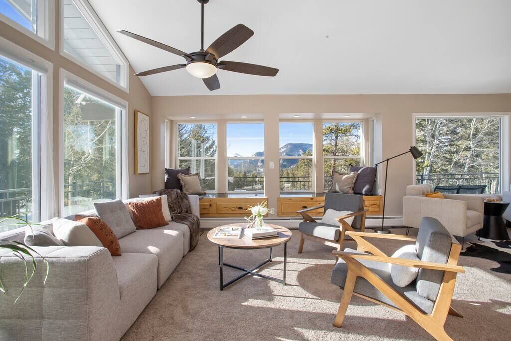Photo of Livingroom in Conifer Mountain and Meadows