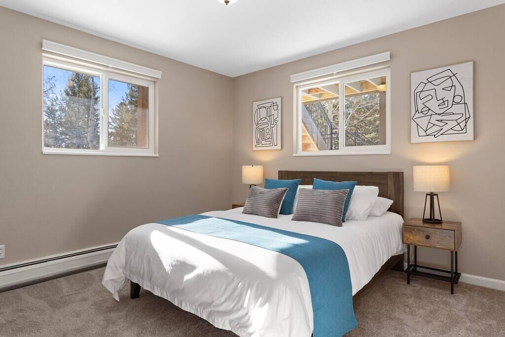 Photo of Bedroom in Conifer Mountain and Meadows